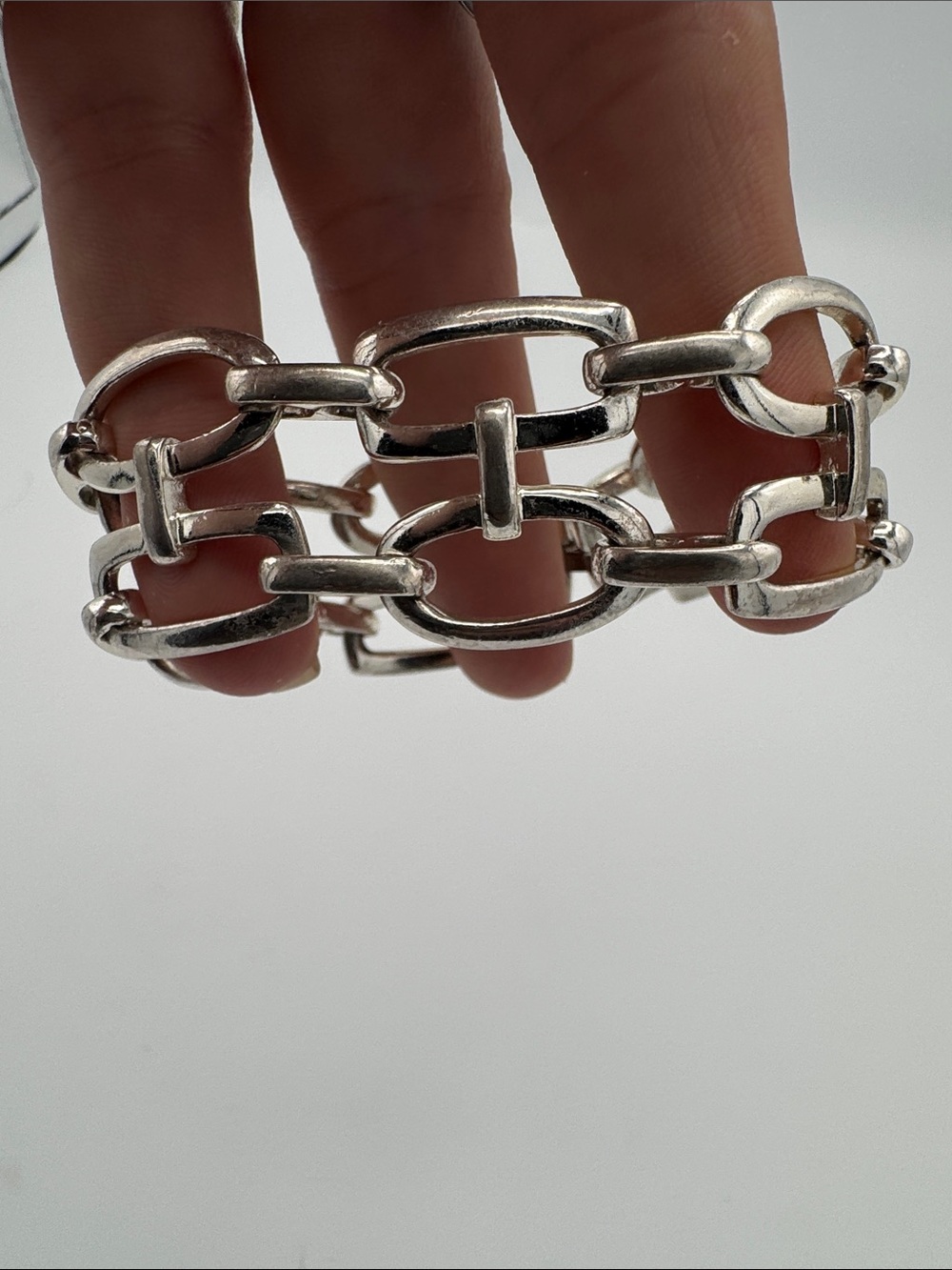 Silver Link Bracelet - Chunky Interlocking Chain
